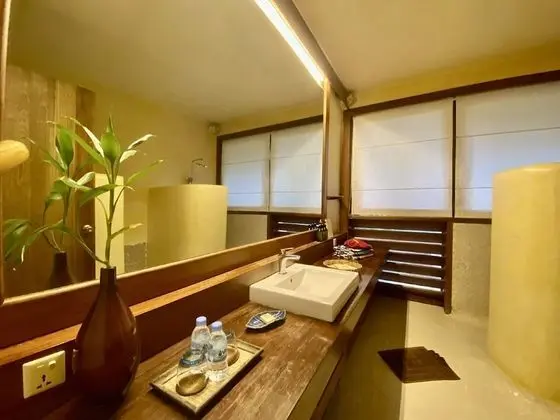 İki Ayrı Yataklı Oda, Balkon, Bahçe Manzaralı (Cliff Residence)