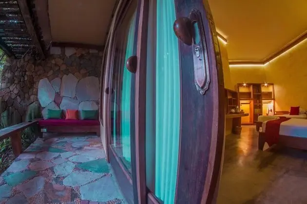 İki Ayrı Yataklı Oda, Balkon, Bahçe Manzaralı (Cliff Residence)