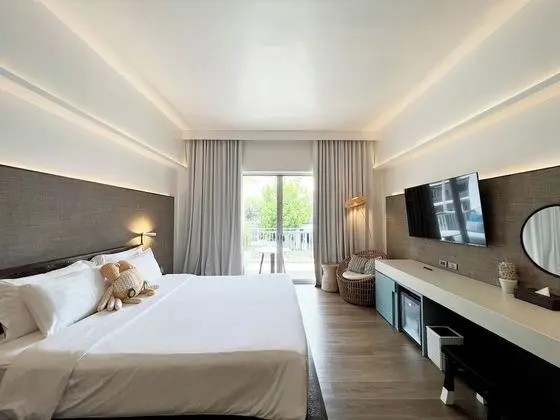 Veranda Deluxe King