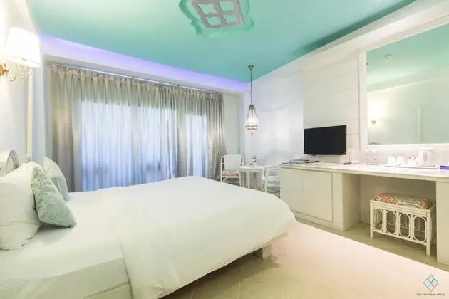 Superior Room (Room Only)