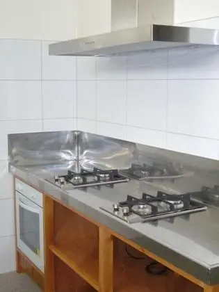 Ortak Ranzalı Oda, Ortak Banyo
