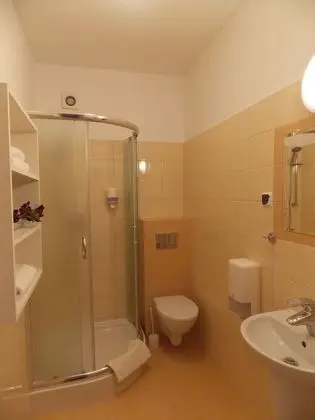 Tek Kişilik Oda