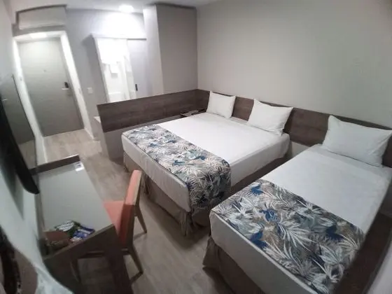 Standard Üç Kişilik Oda, Şehir Manzaralı