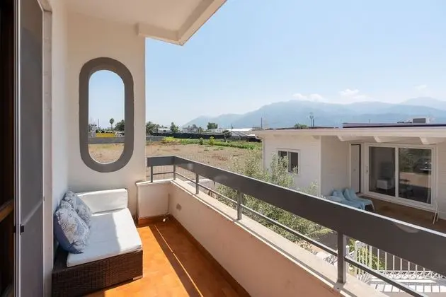 Comfort Tek Büyük Yataklı Oda, Balkon, Dağ Manzaralı