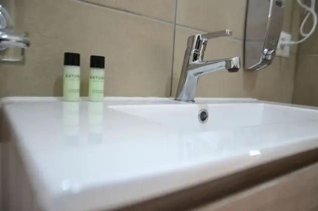 Comfort Tek Büyük Yataklı Oda, Balkon, Dağ Manzaralı