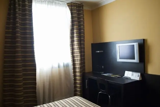 Comfort Üç Kişilik Oda