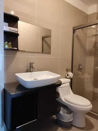 Tek Büyük Yataklı Oda, Bahçe Manzaralı, Bahçeli
