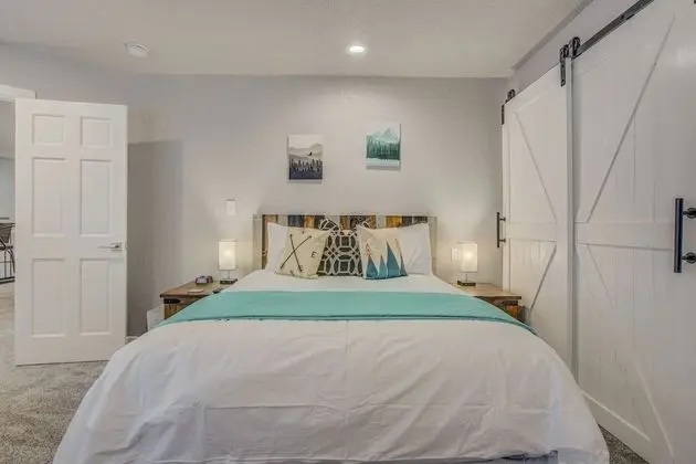 Ev (2 Bedrooms)