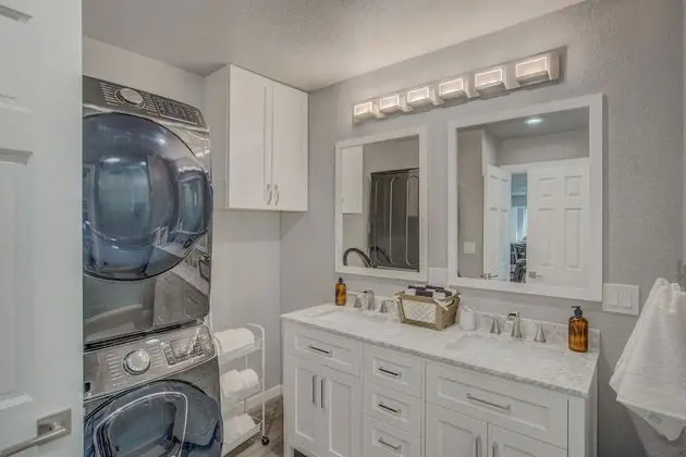 Ev (2 Bedrooms)