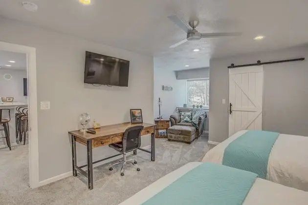 Ev (2 Bedrooms)