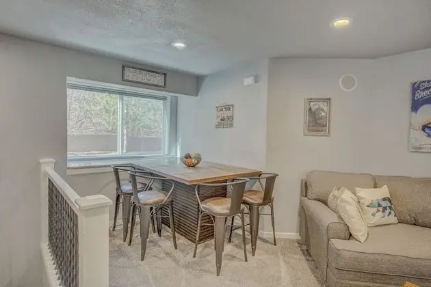 Ev (2 Bedrooms)