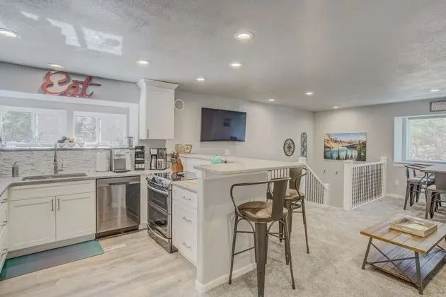 Ev (2 Bedrooms)