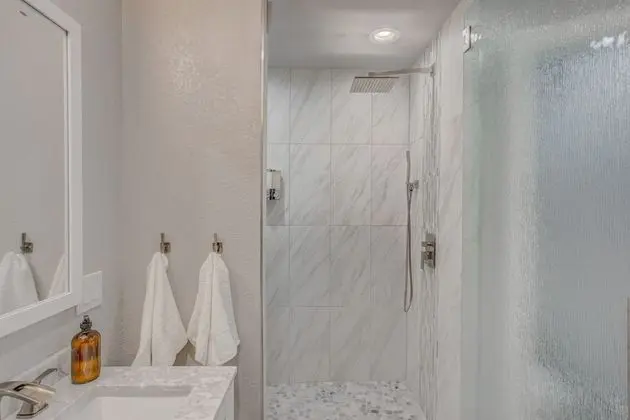 Ev (2 Bedrooms)