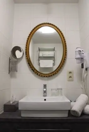 Deluxe Tek Büyük Yataklı Oda, 1 Büyük (Queen) Boy Yatak, Park Manzaralı