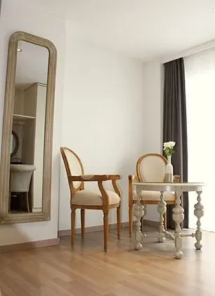 Deluxe Tek Büyük Yataklı Oda, Teras