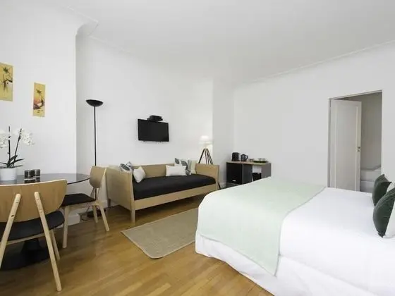 Dört Kişilik Oda, Özel Banyo, Bahçe Manzaralı (EMERAUDE)