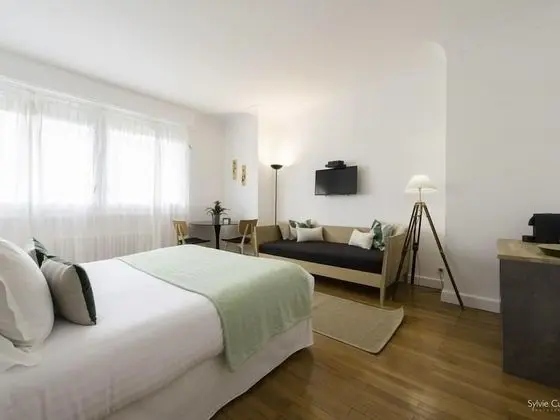 Dört Kişilik Oda, Özel Banyo, Bahçe Manzaralı (EMERAUDE)