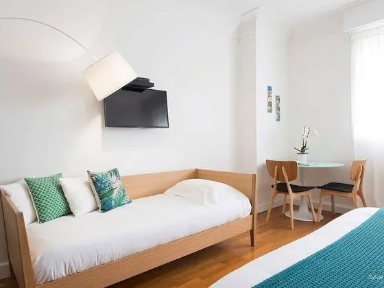 Üç Kişilik Oda, Özel Banyo (SAPHIR)