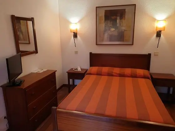 Standard Dört Kişilik Oda, Birden Çok Yatak