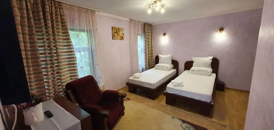 Basic İki Ayrı Yataklı Oda