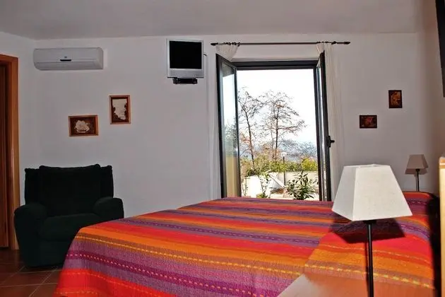 Tek Büyük Yataklı Oda, Bahçe Manzaralı