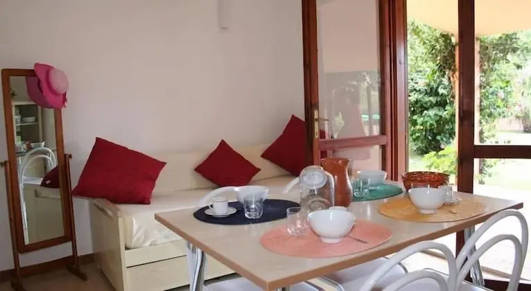 Comfort Villa, 1 Yatak Odası, Küçük Mutfak, Bahçe Manzaralı