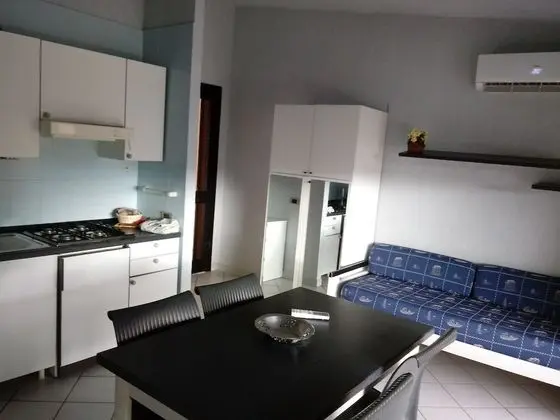 Üç Kişilik Oda, 1 Çift Kişilik Yatak ve Çekyat, Özel Banyo, Bahçe Manzaralı (3 Pax, without kitchen)