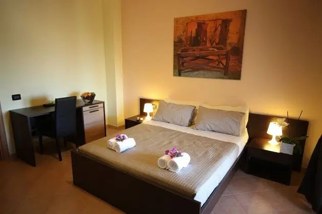 Comfort Tek Büyük veya İki Ayrı Yataklı Oda, Teras, Park Manzaralı (Ogliarola)
