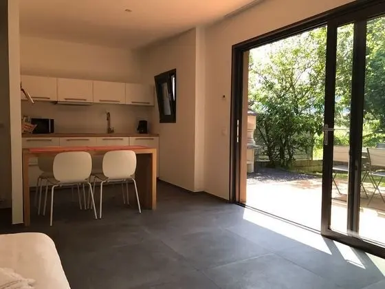 Apart Daire, 1 Yatak Odası, Ek Bina (Eriobotrya Japonica)