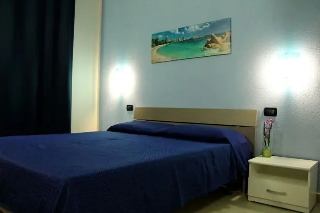 Standard Tek Büyük Yataklı Oda, 1 Çift Kişilik Yatak, Bahçe Manzaralı