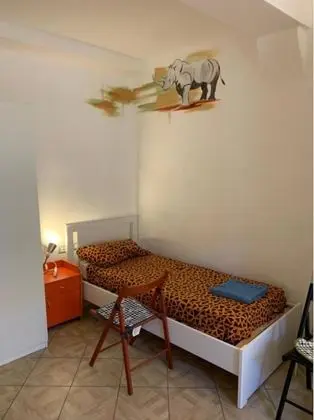 Ortak Ranzalı Oda, Karma Ranzalı Oda