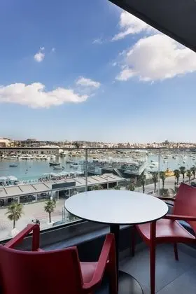 Deluxe Tek Büyük Yataklı Oda, Deniz Manzaralı