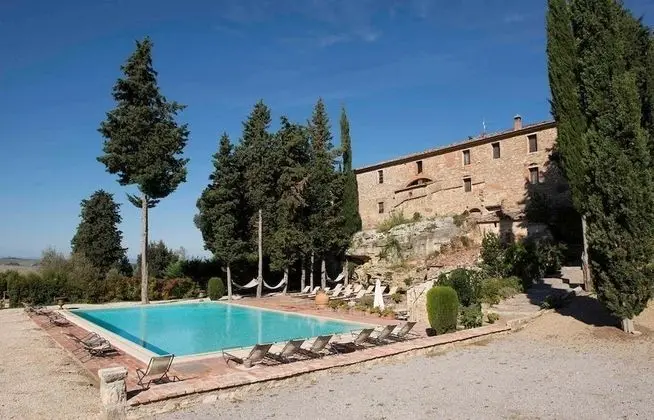 Villa, Birden Çok Yatak Odası, Sigara İçilmez