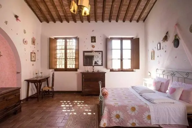 Villa, Birden Çok Yatak Odası, Sigara İçilmez