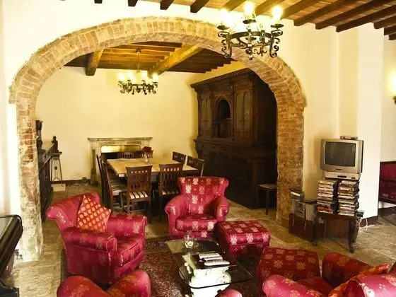 Villa, Birden Çok Yatak Odası, Sigara İçilmez