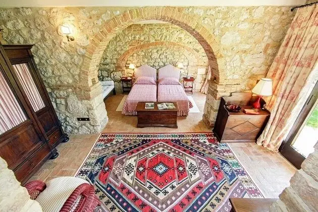 Villa, 6 Yatak Odası, Sigara İçilmez
