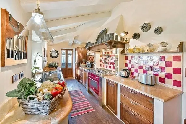 Villa, 6 Yatak Odası, Sigara İçilmez