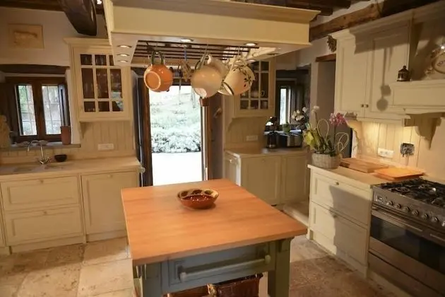 Villa, 6 Yatak Odası, Sigara İçilmez