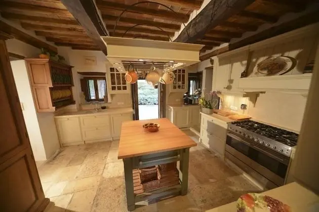 Villa, 6 Yatak Odası, Sigara İçilmez