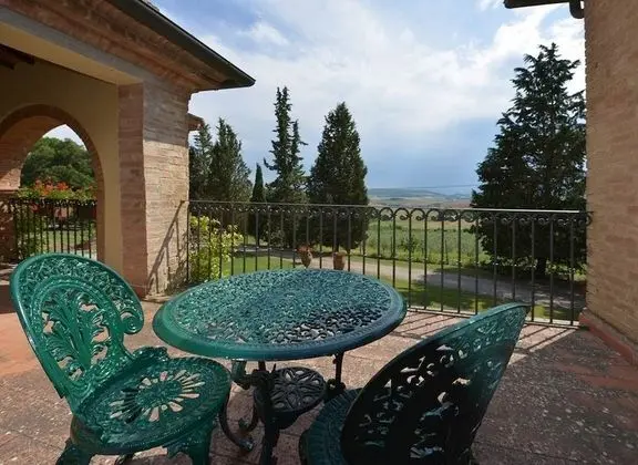 Villa, Birden Çok Yatak Odası, Sigara İçilmez