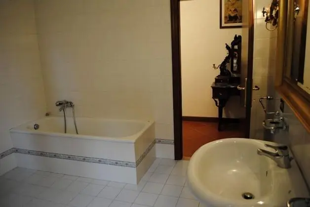 Villa, Birden Çok Yatak Odası, Sigara İçilmez