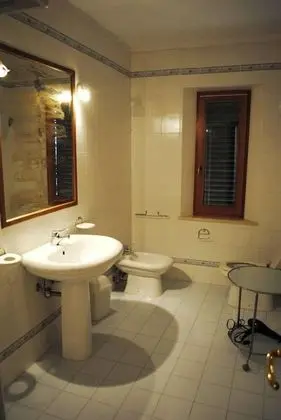 Villa, Birden Çok Yatak Odası, Sigara İçilmez