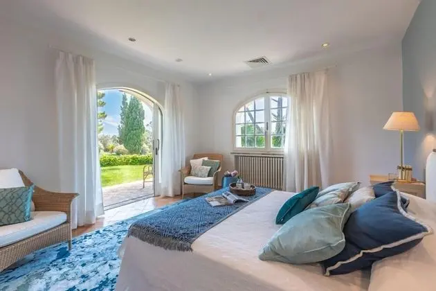 Villa, Birden Çok Yatak Odası, Sigara İçilmez