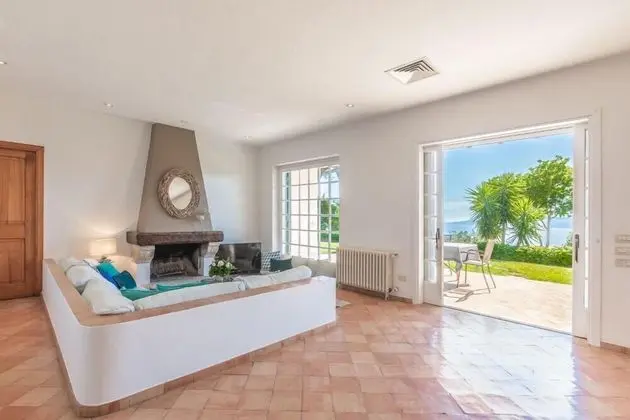 Villa, Birden Çok Yatak Odası, Sigara İçilmez