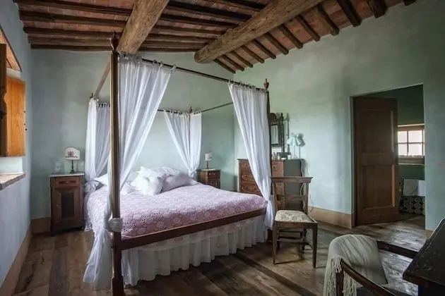 Villa, Birden Çok Yatak Odası, Sigara İçilmez