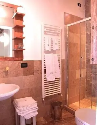 Villa, Birden Çok Yatak Odası, Sigara İçilmez