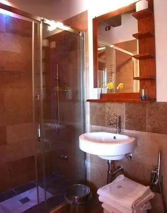 Villa, Birden Çok Yatak Odası, Sigara İçilmez