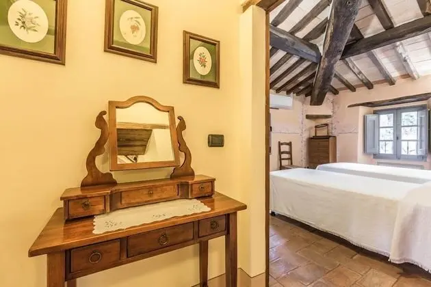 Villa, 5 Yatak Odası, Sigara İçilmez