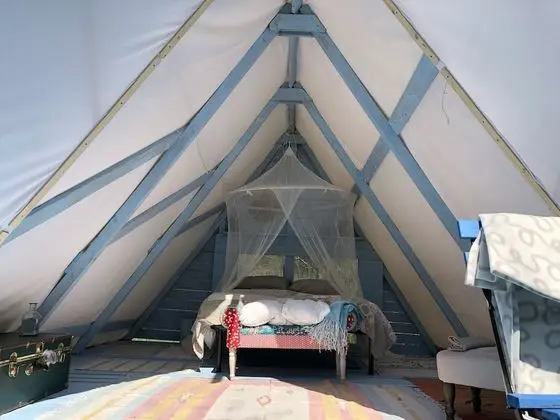 Design Çadır, 1 Büyük (Queen) Boy Yatak, Küçük Mutfak, Tepe Manzaralı