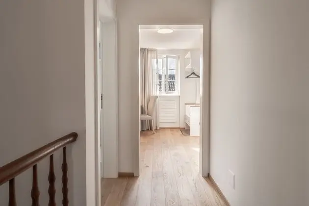Villa, 6 Yatak Odası, Sigara İçilmez, Göl Manzaralı